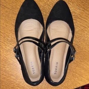 Torrid Size 10.5W Black Mary Jane Shoes